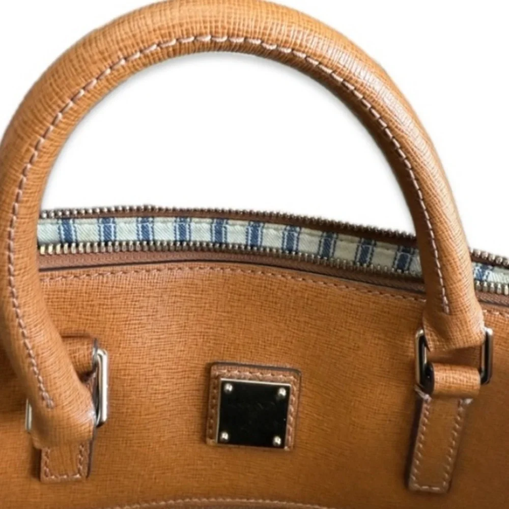 Gorgeous Dooney & Bourke Tan Leather Satchel